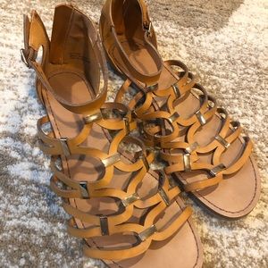 Womens Forever21 Size 8 Sandals